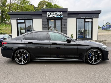 2022 BMW 5-Series - photo 9