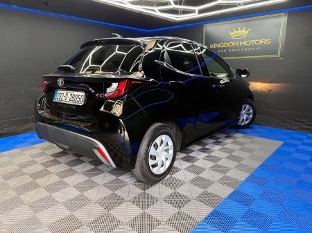 2020 Toyota Yaris - photo 11