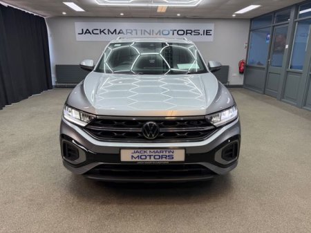 2023 Volkswagen T-Roc - photo 2
