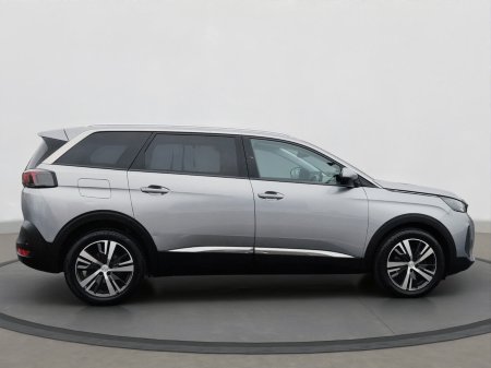 2021 Peugeot 5008 - photo 17