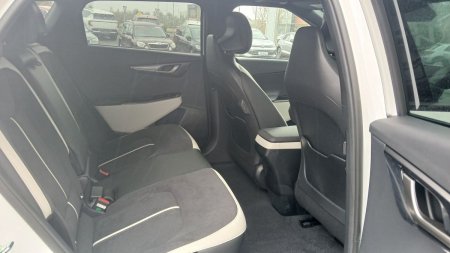 2027 Kia EV6 - photo 8