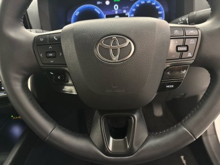 2025 Toyota C-HR - photo 14