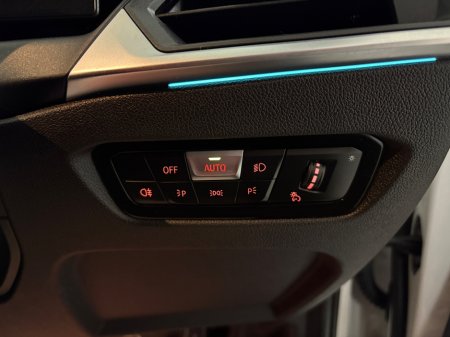 2023 BMW 3-Series - photo 28