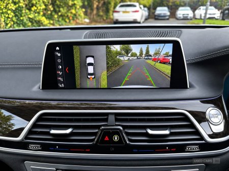 2017 BMW 7-Series - photo 15