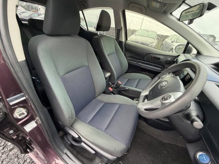 2016 Toyota Aqua - photo 22