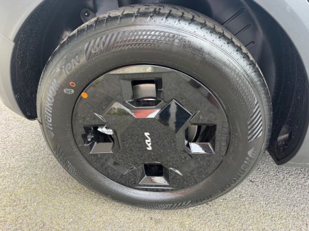 2026 Kia EV2 - photo 9