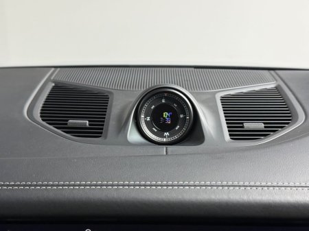 2025 Porsche Cayenne - photo 19