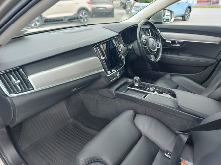2021 Volvo V90 - photo 23
