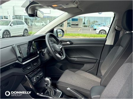 2025 Volkswagen T-Cross - photo 2