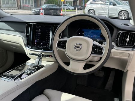 2026 Volvo V60 - photo 13