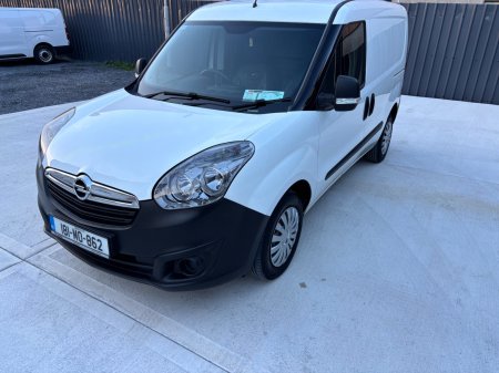 2018 Opel Combo - photo 2