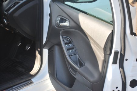 2018 Ford Focus - photo 12