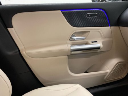 2026 Mercedes-Benz GLA - photo 14