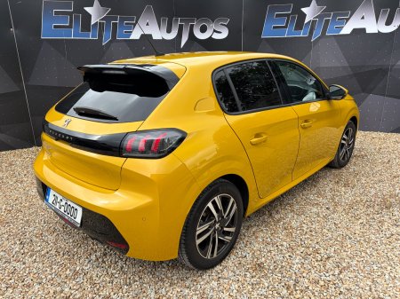 2021 Peugeot 208 - photo 6