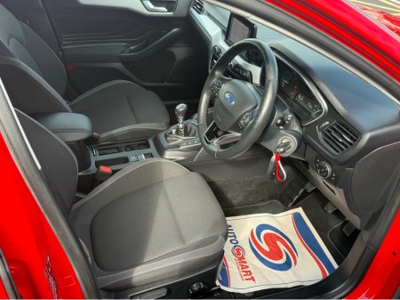 2020 Ford Focus - photo 8