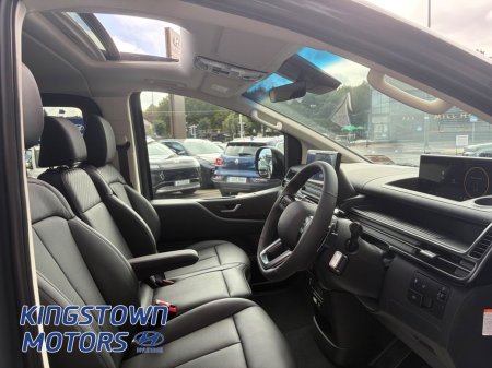 2026 Hyundai Staria - photo 5