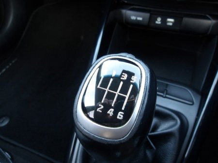 2017 Kia Stonic - photo 11