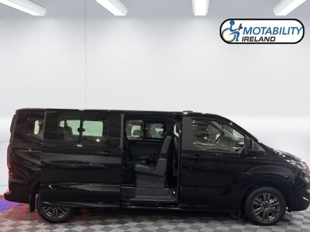 2026 Ford Tourneo Custom - photo 4