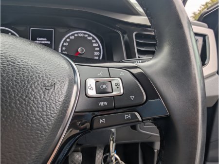 2020 Volkswagen Polo - photo 19