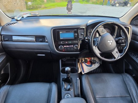 2016 Mitsubishi Outlander - photo 11