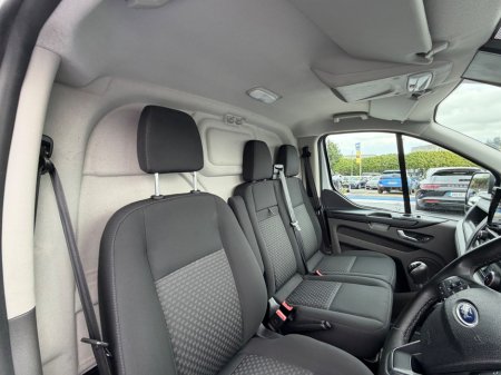 2023 Ford Transit Custom - photo 17