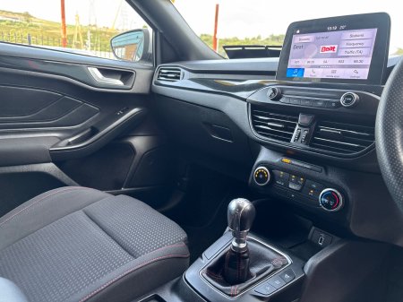 2020 Ford Focus - photo 30