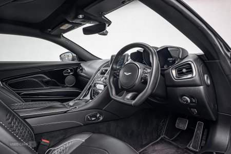 2019 Aston Martin DBS - photo 34