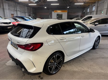 2021 BMW 1-Series - photo 2