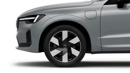 2027 Volvo XC60 - photo 2