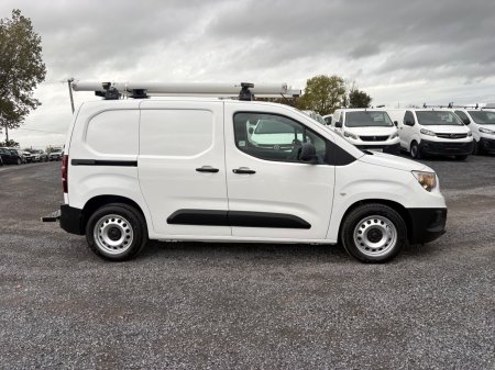 2019 Vauxhall Combo - photo 15