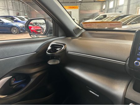 2023 Toyota Yaris Cross - photo 21