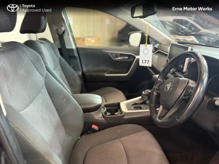 2019 Toyota RAV4 - photo 7