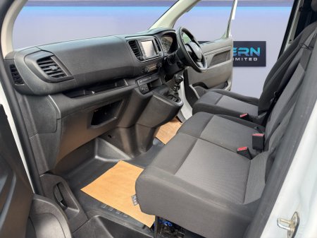 2023 Vauxhall Vivaro - photo 14
