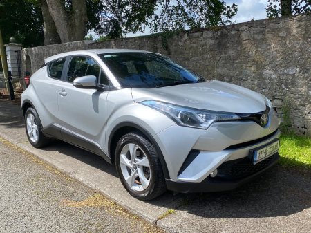 2017 Toyota C-HR - photo 2
