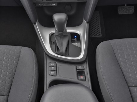 2026 Toyota Yaris Cross - photo 12