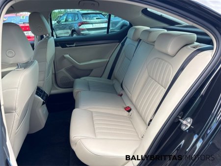 2022 Skoda Superb - photo 7