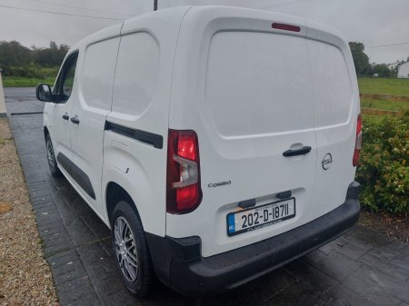 2020 Opel Combo - photo 14