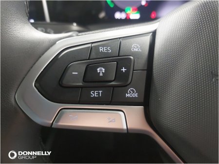 2025 Volkswagen Golf - photo 19