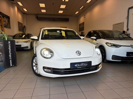 2013 Volkswagen Beetle - photo 2