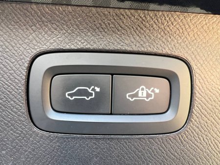 2025 Volvo XC90 - photo 18