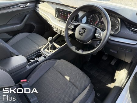 2024 Skoda Octavia - photo 8