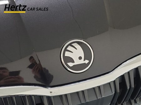 2025 Skoda Octavia - photo 9