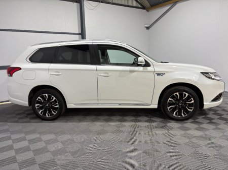 2018 Mitsubishi Outlander - photo 9