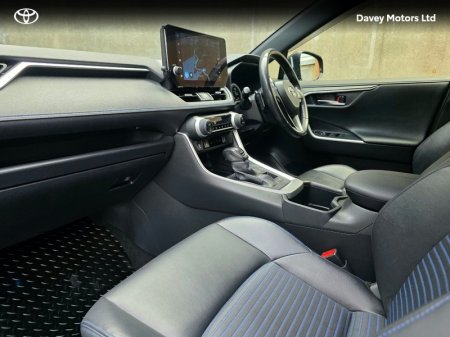 2024 Toyota RAV4 - photo 6
