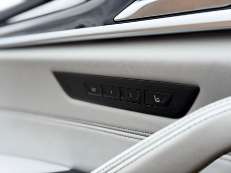 2022 BMW M5 - photo 17