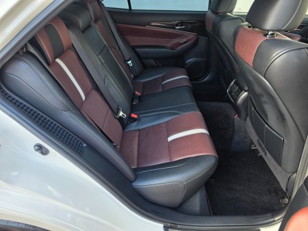 2015 Toyota Crown - photo 19
