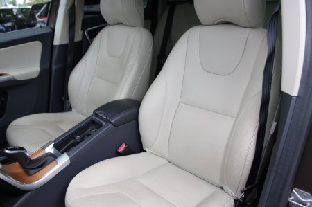2017 Volvo XC60 - photo 23