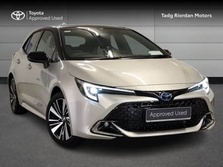 2026 Toyota Corolla LUNA SPORT