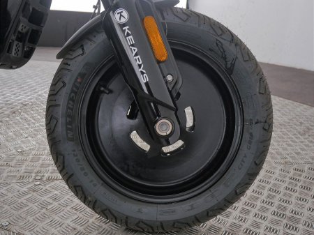 0 BMW CE 02 - photo 18