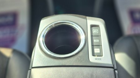 2019 Toyota Prius - photo 16